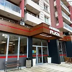 Appartamento Admiral Plaza , Large Swimming Pool , 5 Min Walking To The *