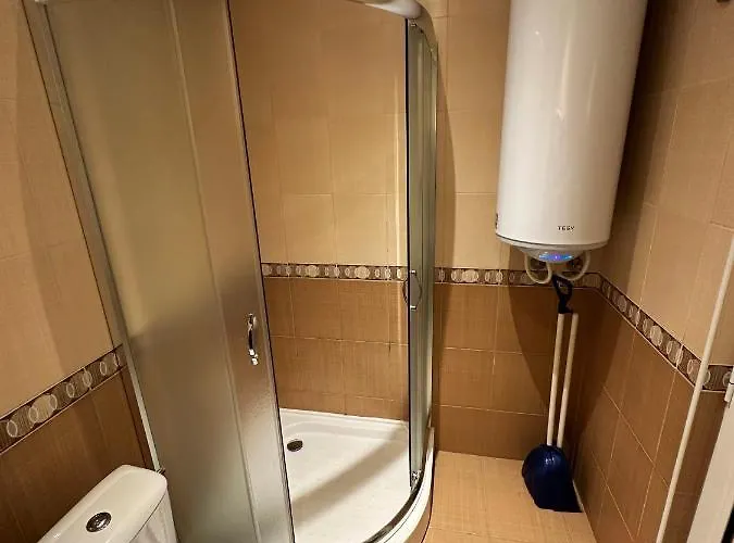 Admiral Plaza , Large Swimming Pool , 5 Min Walking To The Slantchev Briag