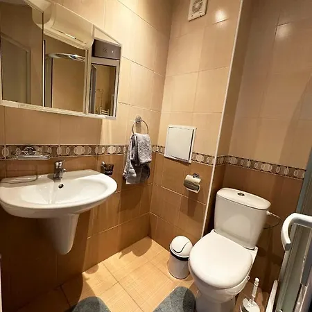 Διαμέρισμα Admiral Plaza , Large Swimming Pool , 5 Min Walking To The Σάνι Μπιτς