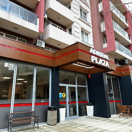 Apartman Admiral Plaza , Large Swimming Pool , 5 Min Walking To The *